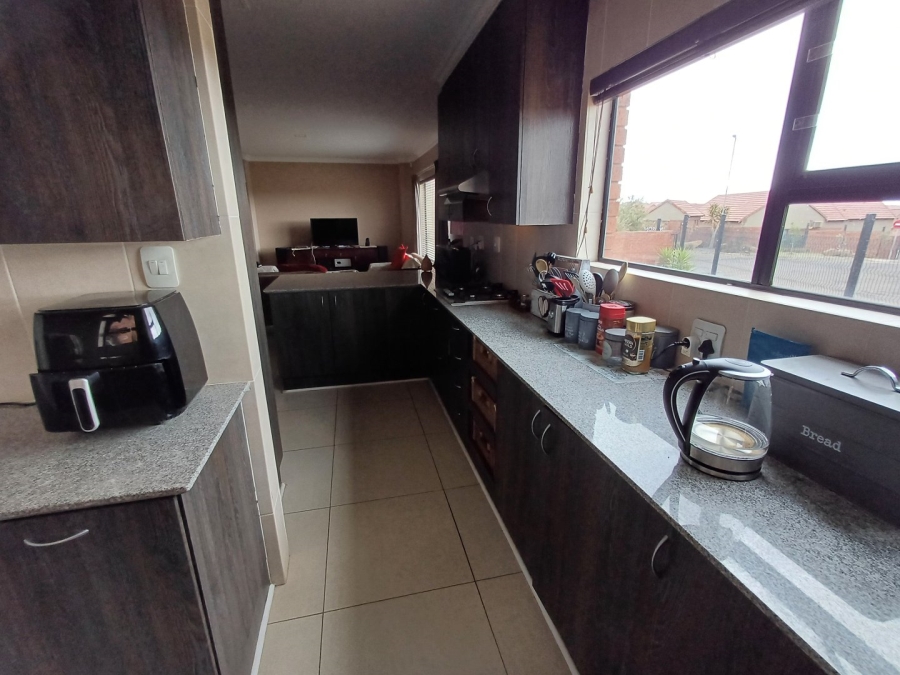 3 Bedroom Property for Sale in Wild Olive Estate Free State